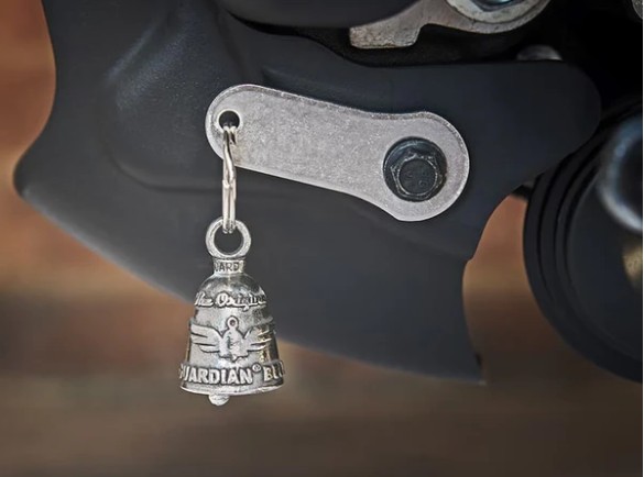 Eagle Claw Bell Hanger - Image 2